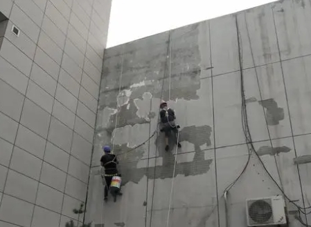 廊坊市楼顶漏水维修公司分享下廊坊市外墙防水的注意事项